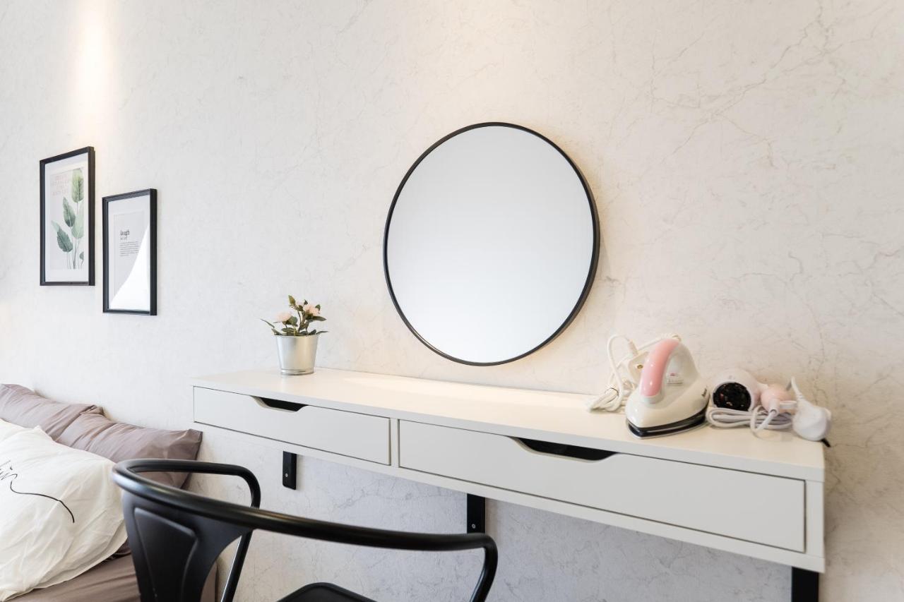 Contemporary United Point 6 Pax 现代风格 Desa Park & Mont Kiara Apartman Kuala Lumpur Kültér fotó